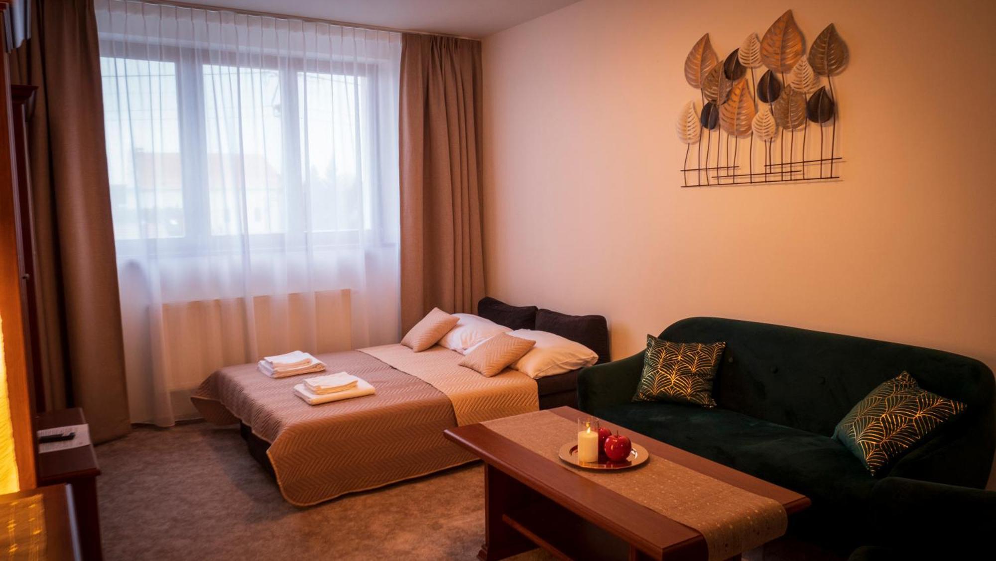 Tatransky Dom Sk Hotel Veľký Slavkov Стая снимка